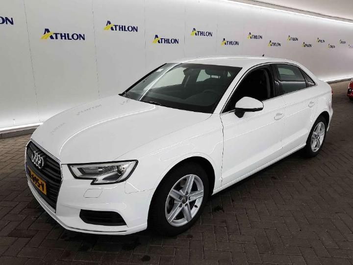 AUDI A3 LIMOUSINE 2019 wauzzz8v7ka061969