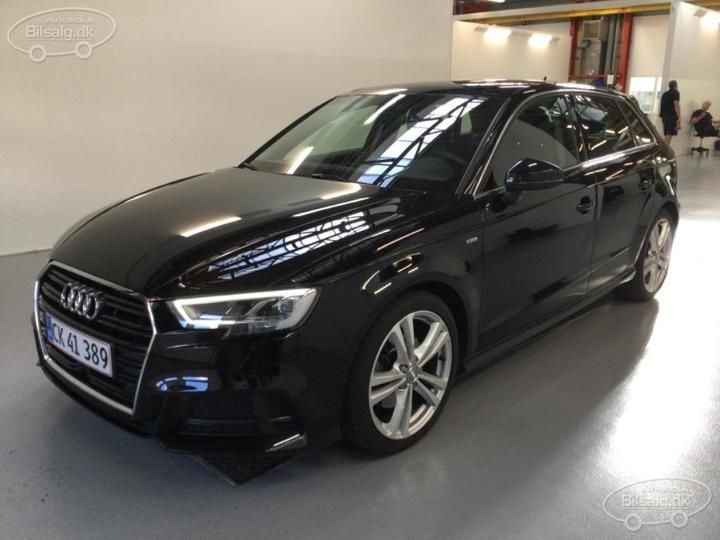 AUDI A3 SPORTBACK 2019 wauzzz8v7ka106795