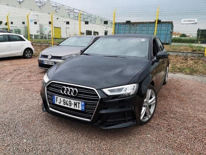 AUDI A3 SPORTBACK 2019 wauzzz8v7la002471