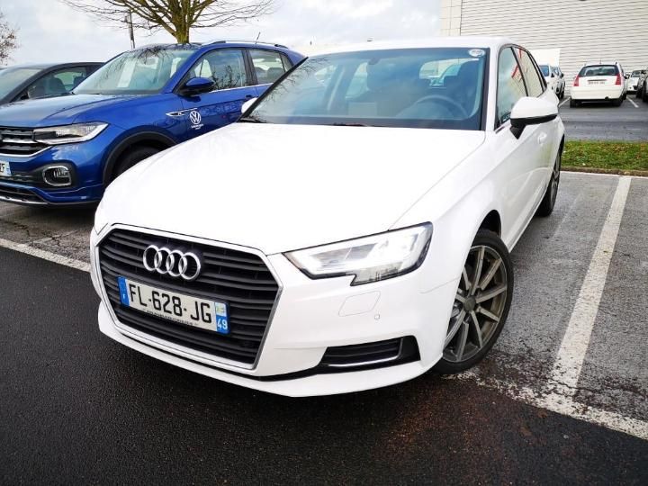 AUDI A3 SPORTBACK 2019 wauzzz8v7la027015