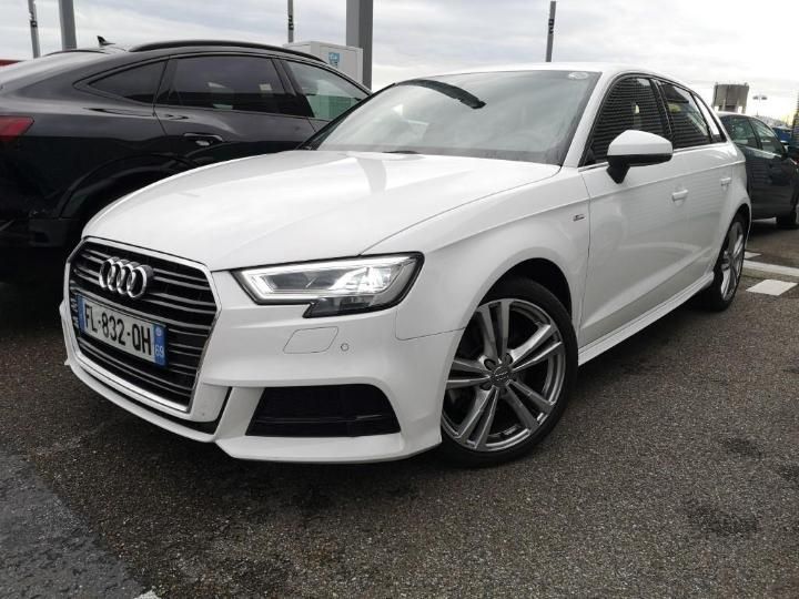 AUDI A3 SPORTBACK 2019 wauzzz8v7la030397