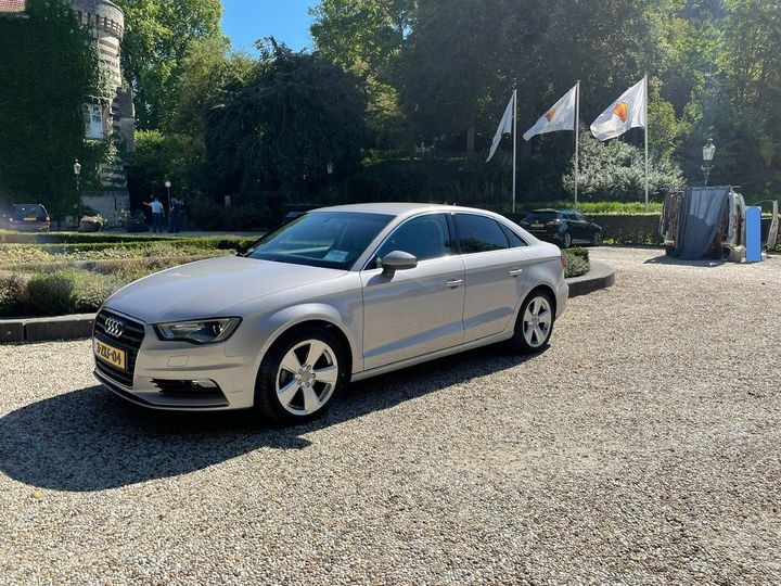 AUDI A3 LIMOUSINE 2014 wauzzz8v8e1013076