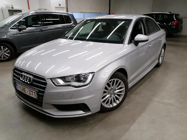 AUDI A3 BERLINE 2015 wauzzz8v8g1033041