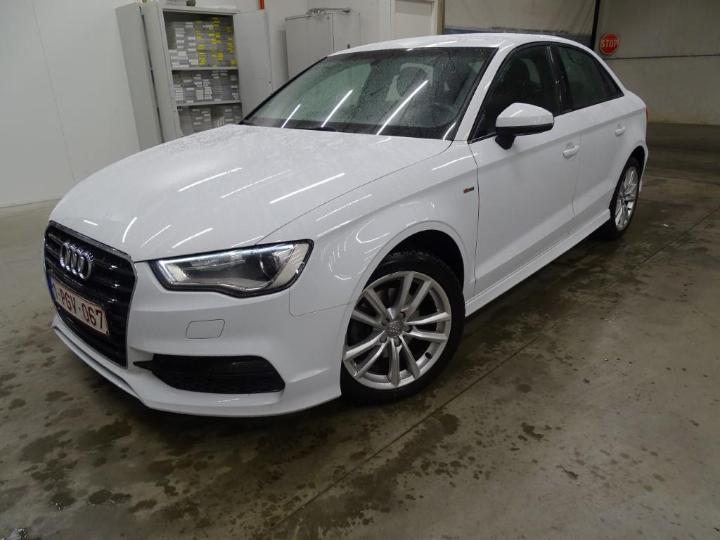 AUDI A3 BERLINE 2016 wauzzz8v8g1101340