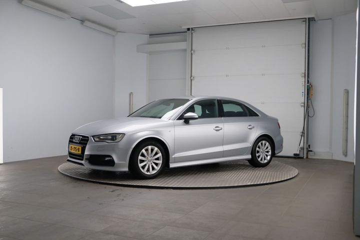 AUDI A3 LIMOUSINE 2016 wauzzz8v8g1107123