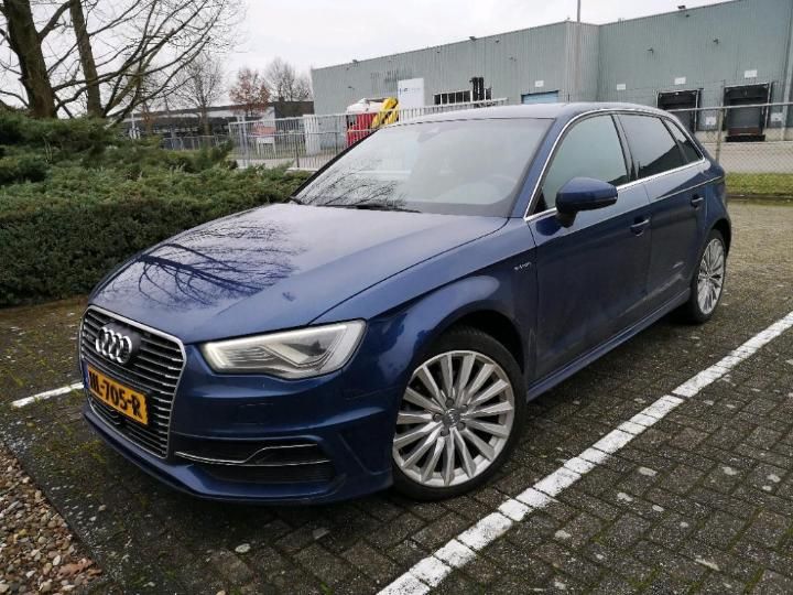 AUDI A3 SPORTBACK 2015 wauzzz8v8ga055931