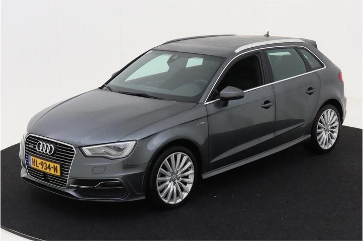 AUDI A3 SPORTBACK 2015 wauzzz8v8ga064919