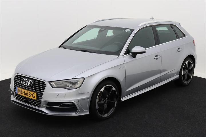 AUDI A3 SPORTBACK 2015 wauzzz8v8ga095698