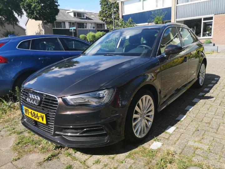 AUDI A3 SPORTBACK 2015 wauzzz8v8ga096754