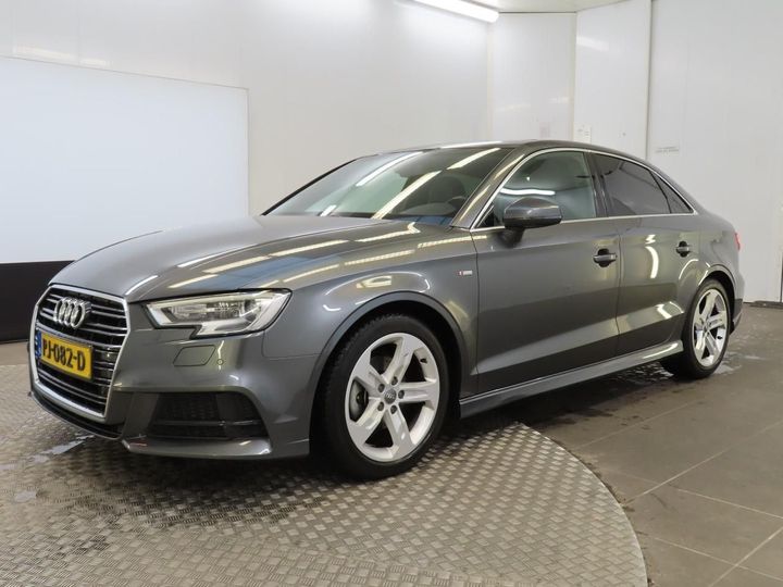 AUDI A3 LIMOUSINE 2018 wauzzz8v8h1003846