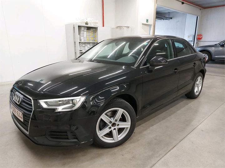 AUDI A3 BERLINE 2017 wauzzz8v8h1071631