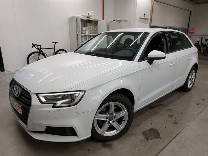 AUDI A3 SPORTBACK 2017 wauzzz8v8ha103753