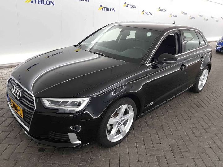 AUDI A3 SPORTBACK 2017 wauzzz8v8ha118527