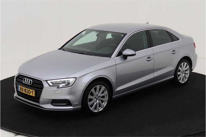 AUDI A3 LIMOUSINE 2018 wauzzz8v8j1048551