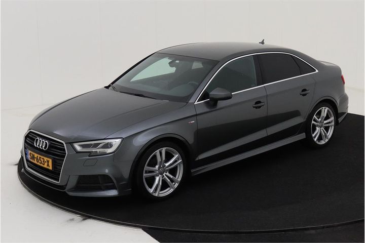 AUDI A3 LIMOUSINE 2018 wauzzz8v8j1065981