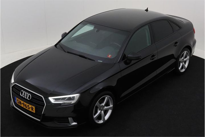 AUDI A3 LIMOUSINE 2018 wauzzz8v8j1069917