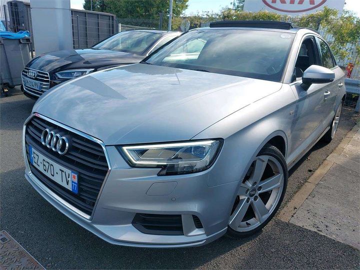 AUDI A3 BERLINE 2018 wauzzz8v8j1092310