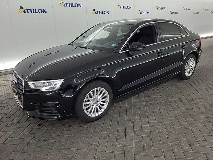 AUDI A3 LIMOUSINE 2018 wauzzz8v8j1092789