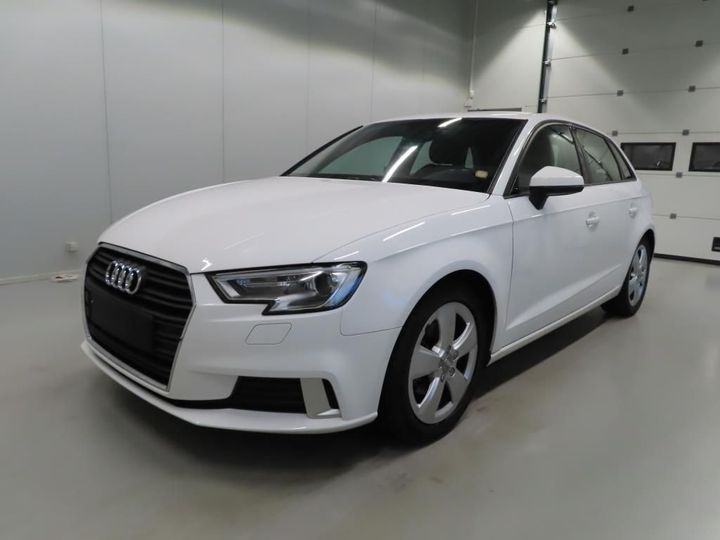 AUDI A3 2017 wauzzz8v8ja004520