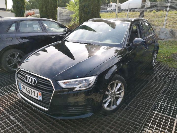 AUDI A3 SPORTBACK 2017 wauzzz8v8ja023603