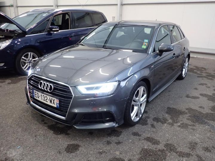 AUDI A3 SPORTBACK 2017 wauzzz8v8ja028994