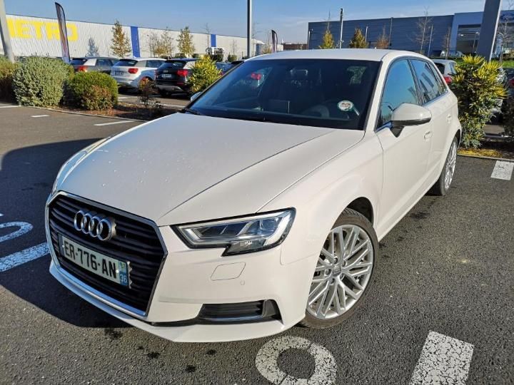 AUDI A3 SPORTBACK 2017 wauzzz8v8ja043558