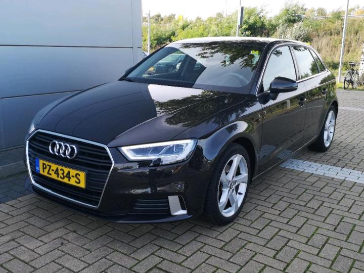 AUDI A3 SPORTBACK 2017 wauzzz8v8ja046380