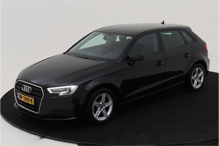 AUDI A3 SPORTBACK 2018 wauzzz8v8ja054463