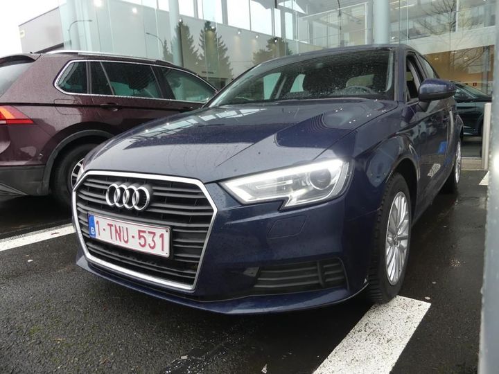 AUDI A3 SPORTBACK 2017 wauzzz8v8ja070551