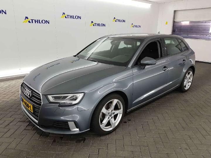 AUDI A3 SPORTBACK 2018 wauzzz8v8ja077046