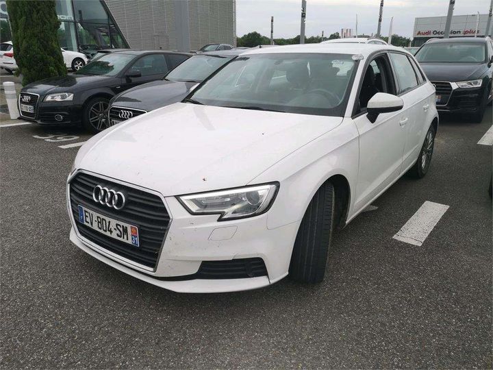 AUDI A3 SPORTBACK 2018 wauzzz8v8ja088158