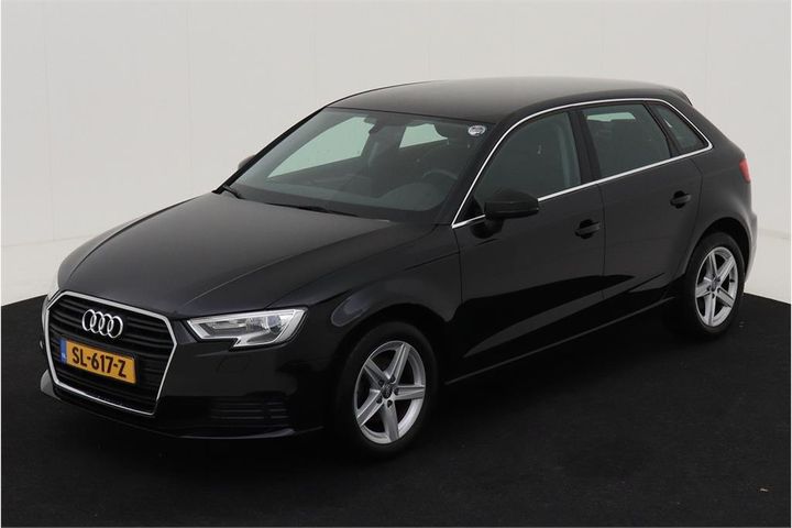 AUDI A3 SPORTBACK 2018 wauzzz8v8ja113138