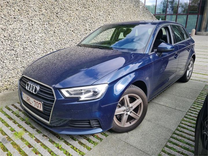 AUDI A3 SPORTBACK 2018 wauzzz8v8ja146320