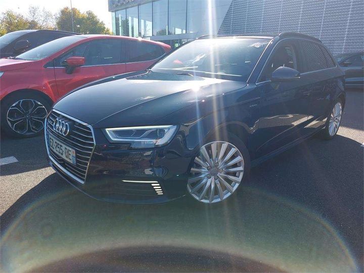 AUDI A3 SPORTBACK 2018 wauzzz8v8ja148391