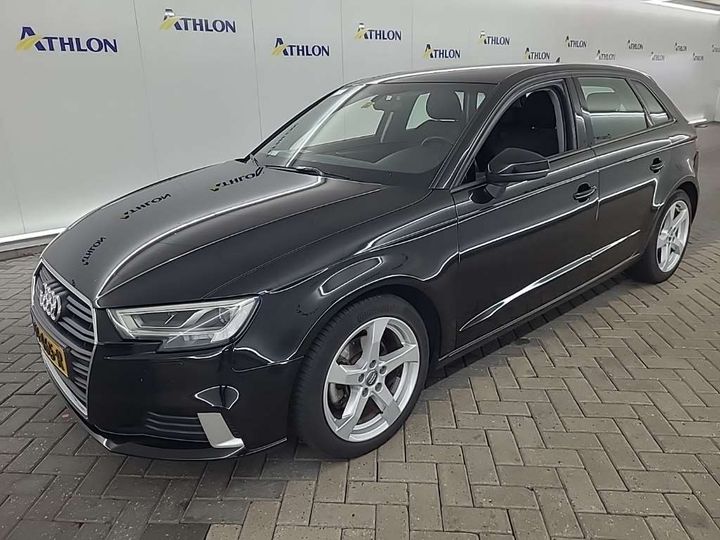 AUDI A3 SPORTBACK 2018 wauzzz8v8ka026292