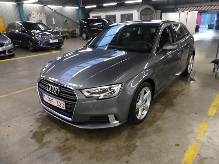 AUDI A3 SPORTBACK 2019 wauzzz8v8ka037390