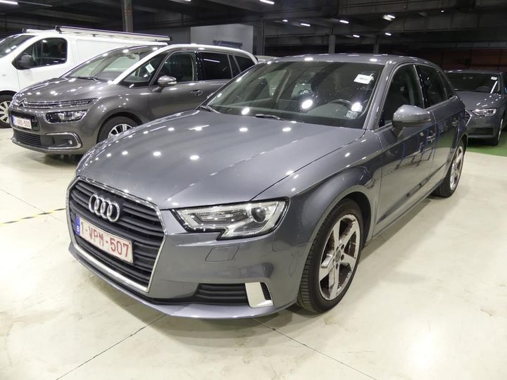 AUDI A3 SPORTBACK 2019 wauzzz8v8ka037440