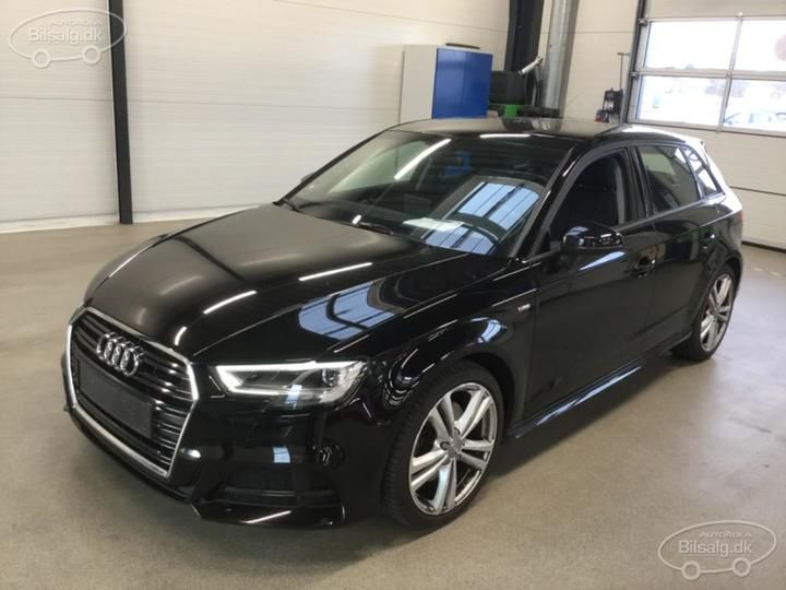 AUDI A3 SPORTBACK 2019 wauzzz8v8ka071183