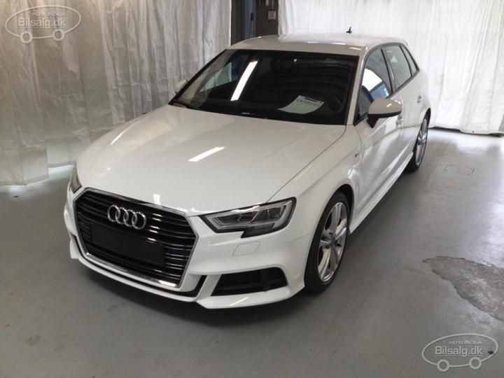 AUDI A3 SPORTBACK 2019 wauzzz8v8ka085116