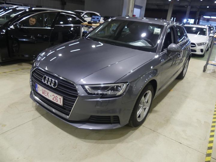 AUDI A3 SPORTBACK 2019 wauzzz8v8ka095676