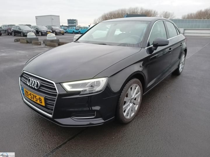 AUDI A3 LIMOUSINE 2019 wauzzz8v8ka116509