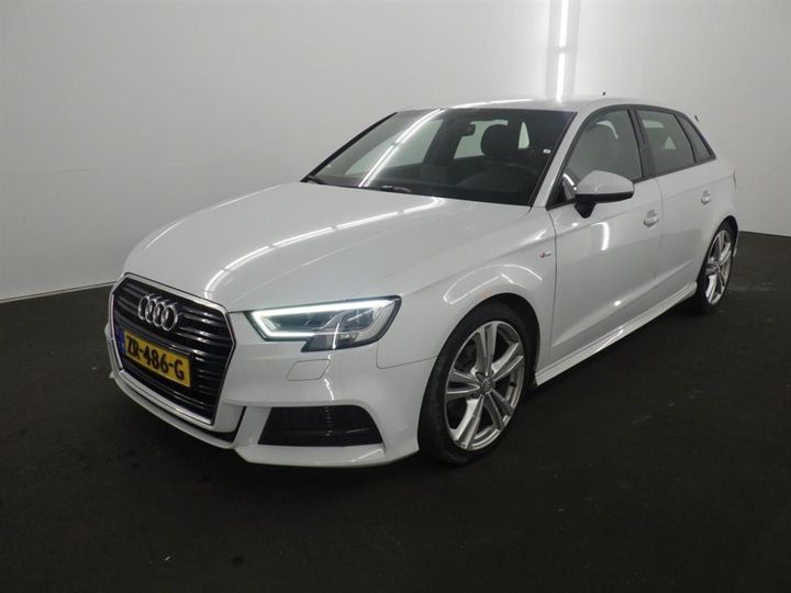 AUDI A3 SPORTBACK 2019 wauzzz8v8ka119071