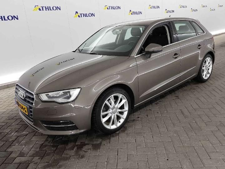 AUDI A3 SPORTBACK 2015 wauzzz8v9fa178202