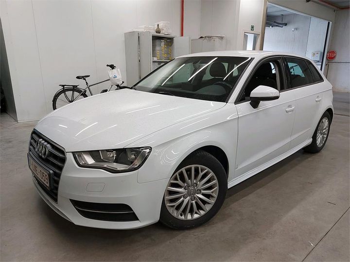 AUDI A3 SPORTBACK 2015 wauzzz8v9ga070843