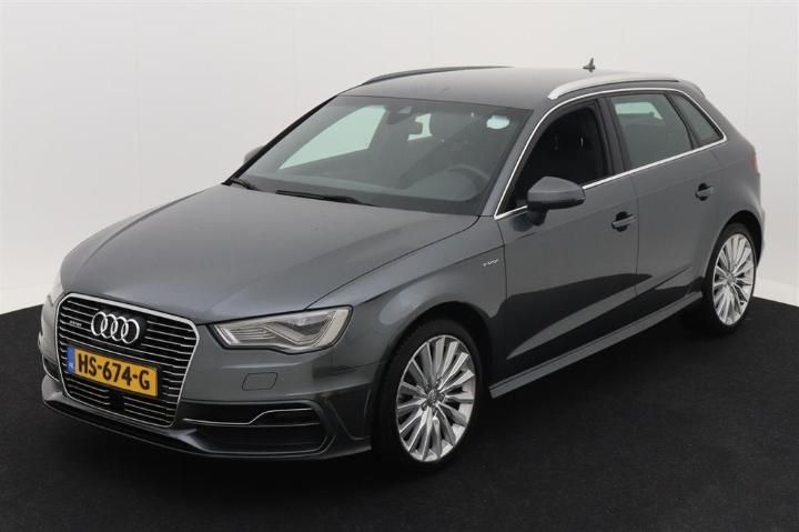 AUDI A3 SPORTBACK 2015 wauzzz8v9ga095791