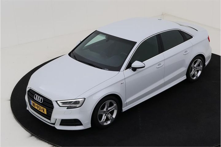 AUDI A3 LIMOUSINE 2017 wauzzz8v9h1007453