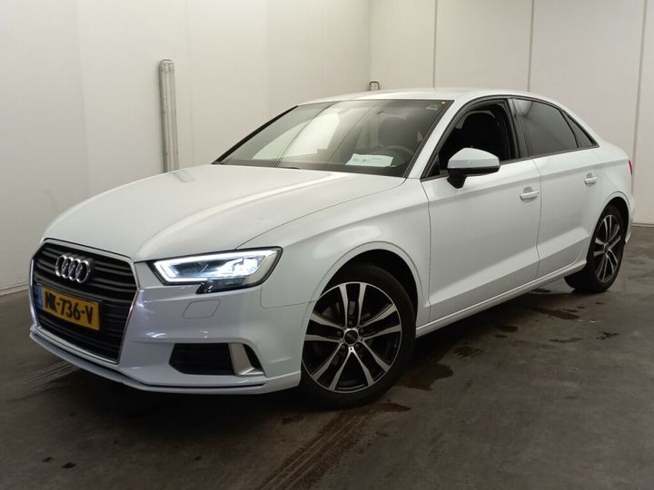 AUDI A3 2017 wauzzz8v9h1055552