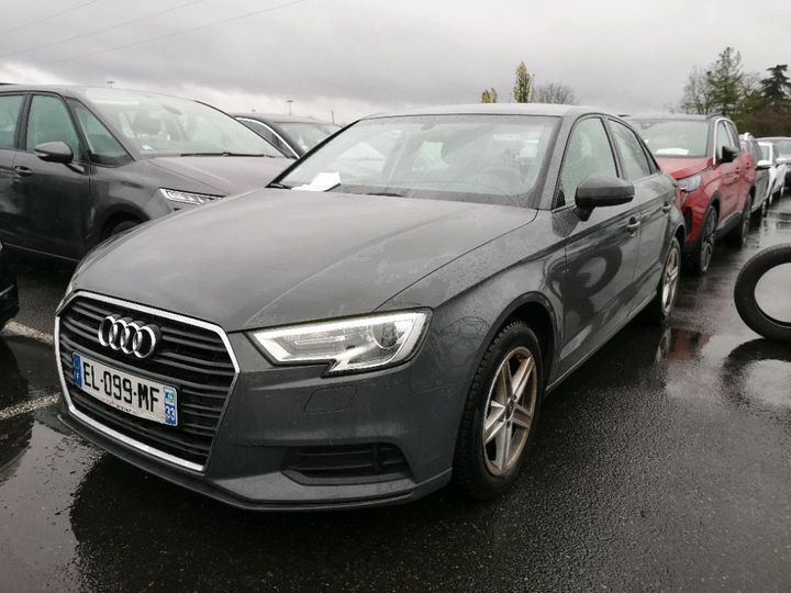 AUDI A3 BERLINE 2017 wauzzz8v9h1065790