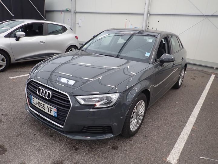 AUDI A3 SPORTBACK 2017 wauzzz8v9ha099115