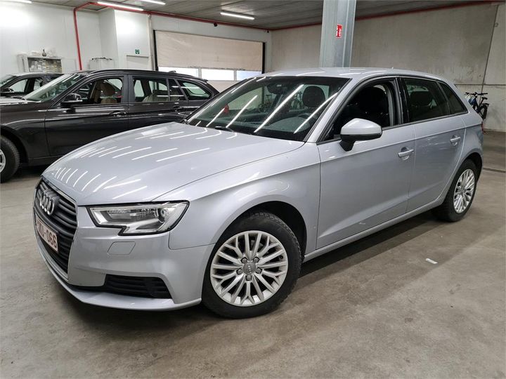 AUDI A3 SPORTBACK 2017 wauzzz8v9ha115457